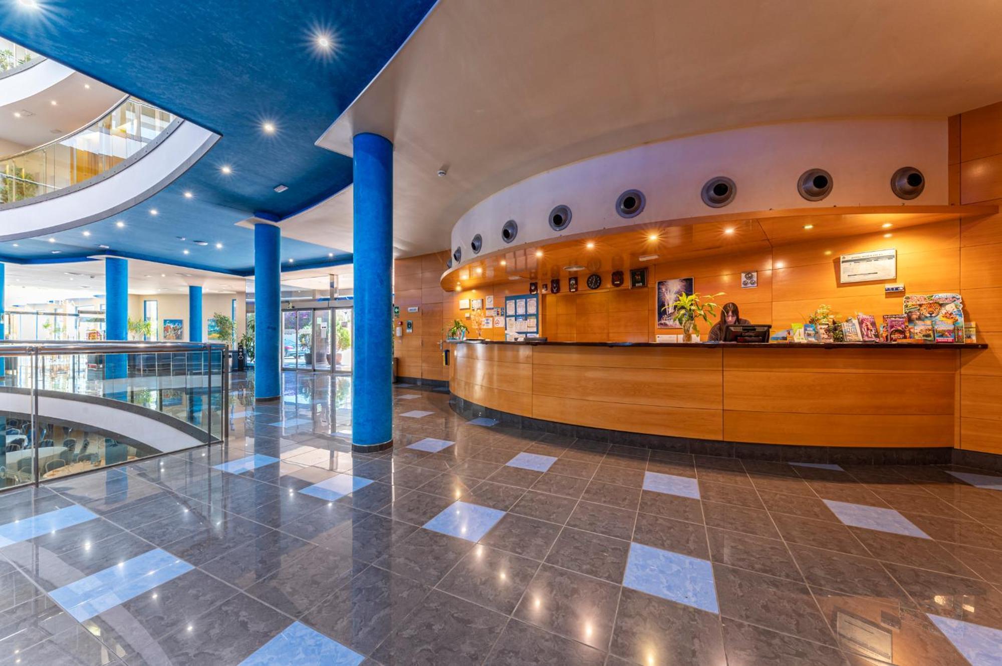 Hotel Rober Palas Альбир Экстерьер фото